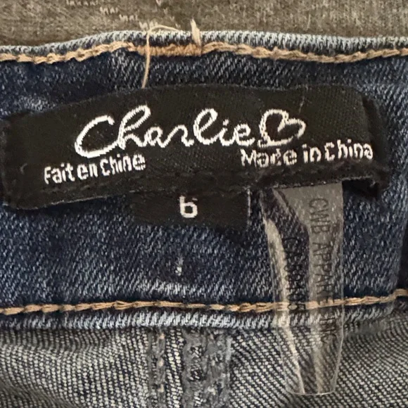CHARLIE B Blue Jeans with Floral Embroidery - Picture 2 of 4